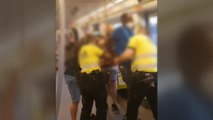 Polémica por la detención de un pasajero en el metro de Valencia por llevar mal puesta la mascarilla