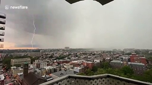 Lightning strikes Empire State Building in New York City