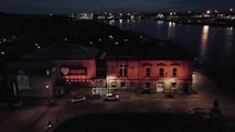 Customs House lights up for red for entertainment industry