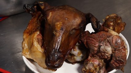 Lammkopf ist ein traditionelles kirgisisches Gericht