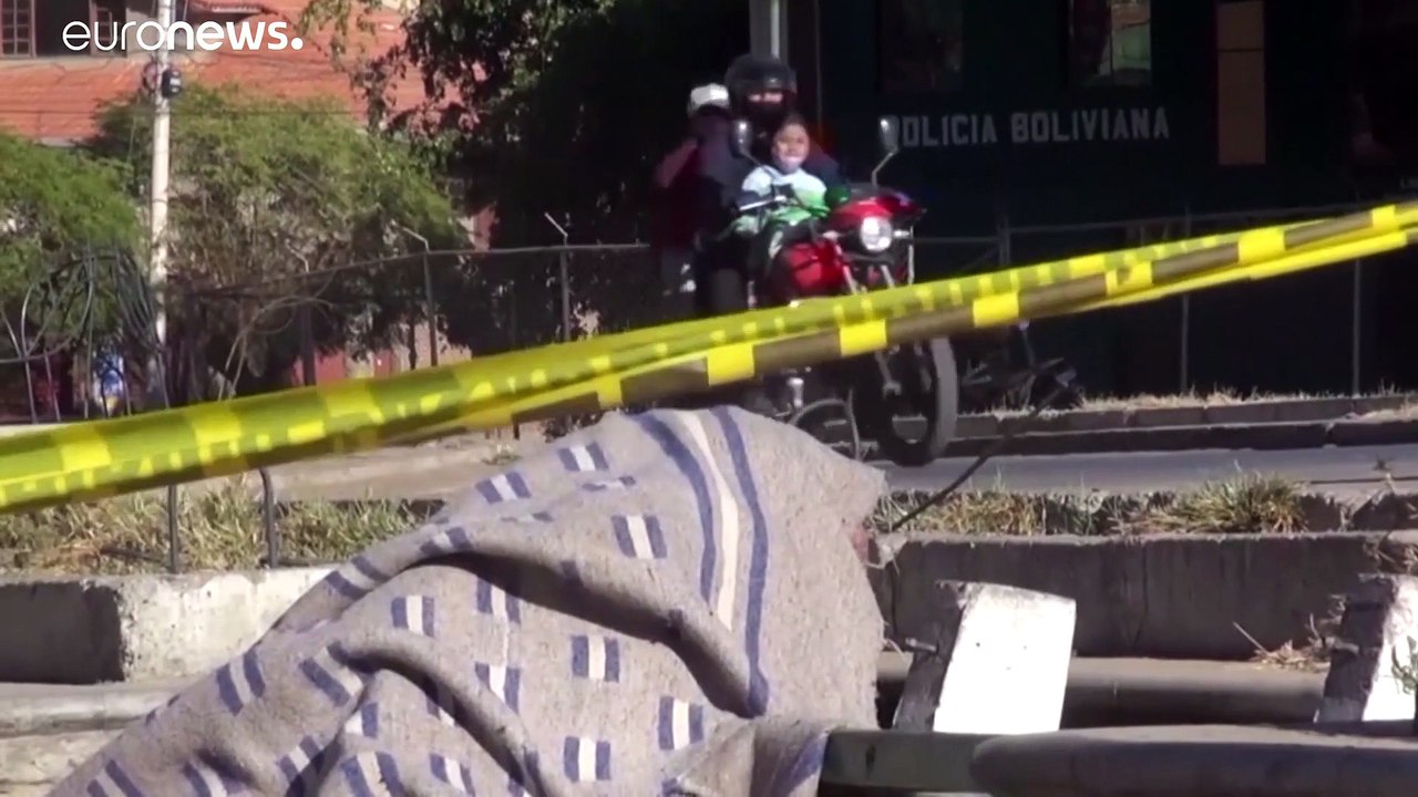 Cochabamba: leichen säumen die straßen