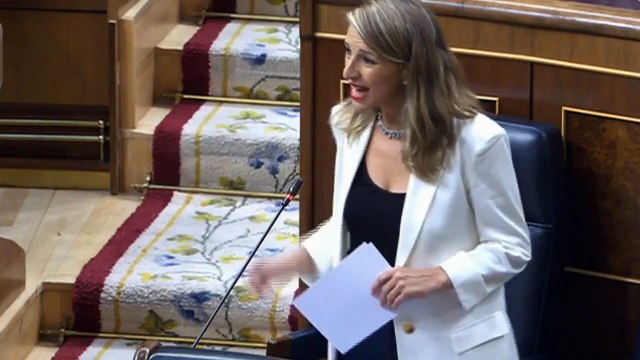 La ministra Yolanda Díaz a Diego Gago (PP)- 'Su partido ha dejado morir la industria en Galicia'