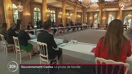 Remaniement : premier Conseil des ministres pour la nouvelle équipe