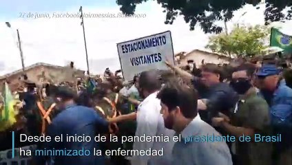 Bolsonaro contrajo covid-19... y se quitó mascarilla frente a periodistas