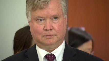 비건 "남북협력 강력 지지...북한에 방문 요청한 적 없어" / YTN