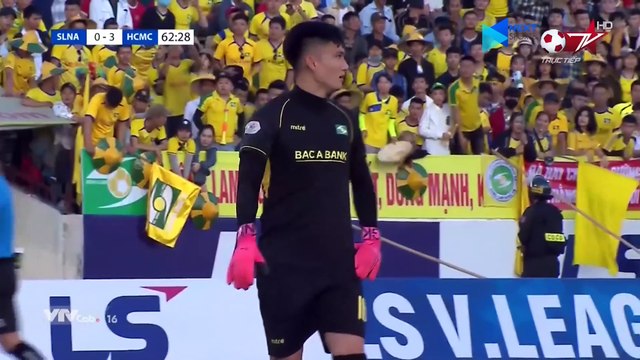 Công Phượng ghi bàn vào lưới SLNA và hành động ăn mừng khiến xứ Nghệ -ấm lòng- - NEXT SPORTS