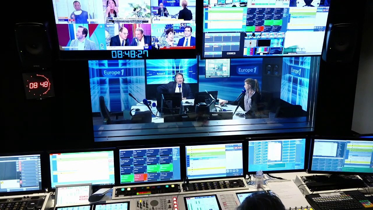 BEST-OF - Bruno Le Maire et la taxe GAFA : "Tout le monde n'en est pas capable de s'aplatir comme je l'ai fait" (Canteloup)