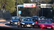 Australia: Long traffic queues at Victoria-NSW border after closure