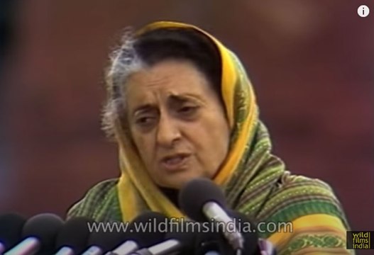 Indira Gandhi gives a speech (Hindi): archival footage from 1982