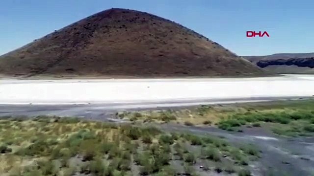 ''Dünyanın nazar boncuğu'' Meke Gölü tamamen kurudu!