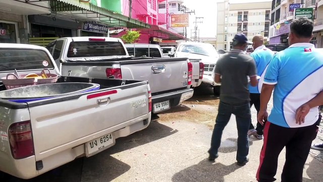Driver Reverses Into Shop Then Hits Four Cars