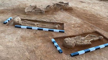 Keezhadi Excavation: இரண்டு குழந்தைகளின் எலும்புக்கூடுகள் கண்டுபிடிப்பு |Oneindia Tamil