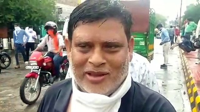 मथुरा- मानसून की पहली बारिश में जलमग्न हुआ शहर, नगर निगम की खुली पोल