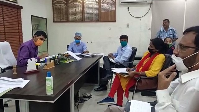 कानपुर: बालक-बालिकाओं की प्राथमिकता के आधार पर उनको घर भेजने का प्रबंध किया जाए-DM