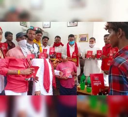 अखिलेश के संदेश को लेकर बिलग्राम पहुंचे सपा नेता डॉ. राजपाल कश्यप