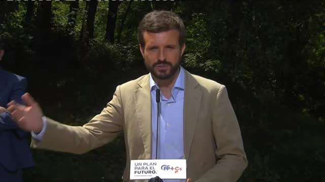 Casado acusa a Sánchez de hipócrita al confesar a un medio italiano que nunca se planteó pactar con el PP