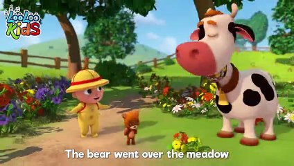 The Bear Went Over The Mountain - Best EDUCATIONAL Songs - LooLoo KIDS