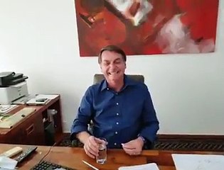 Bolsonaro tomando cloroquina: "con toda certeza está funcionando"