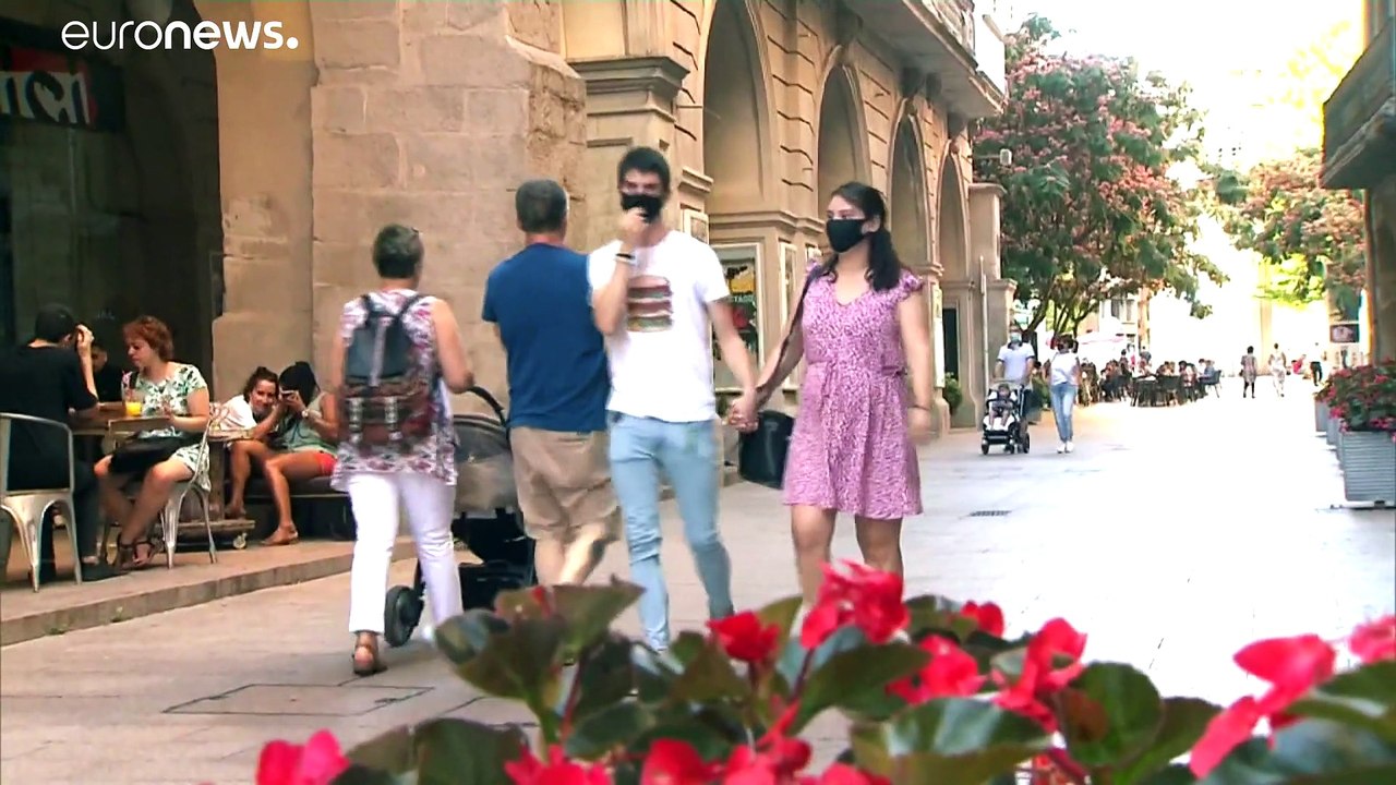 Maske verpflichtend - drei spanische Regionen fahren Schutzmaßnahmen hoch