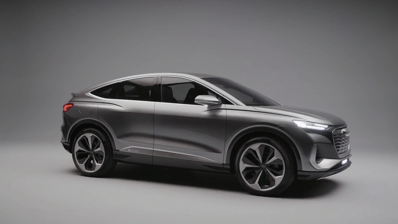 Weltpremiere – der Audi Q4 Sportback e-tron concept