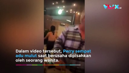 Petarung UFC Mike Perry Pukul Lelaki Tua