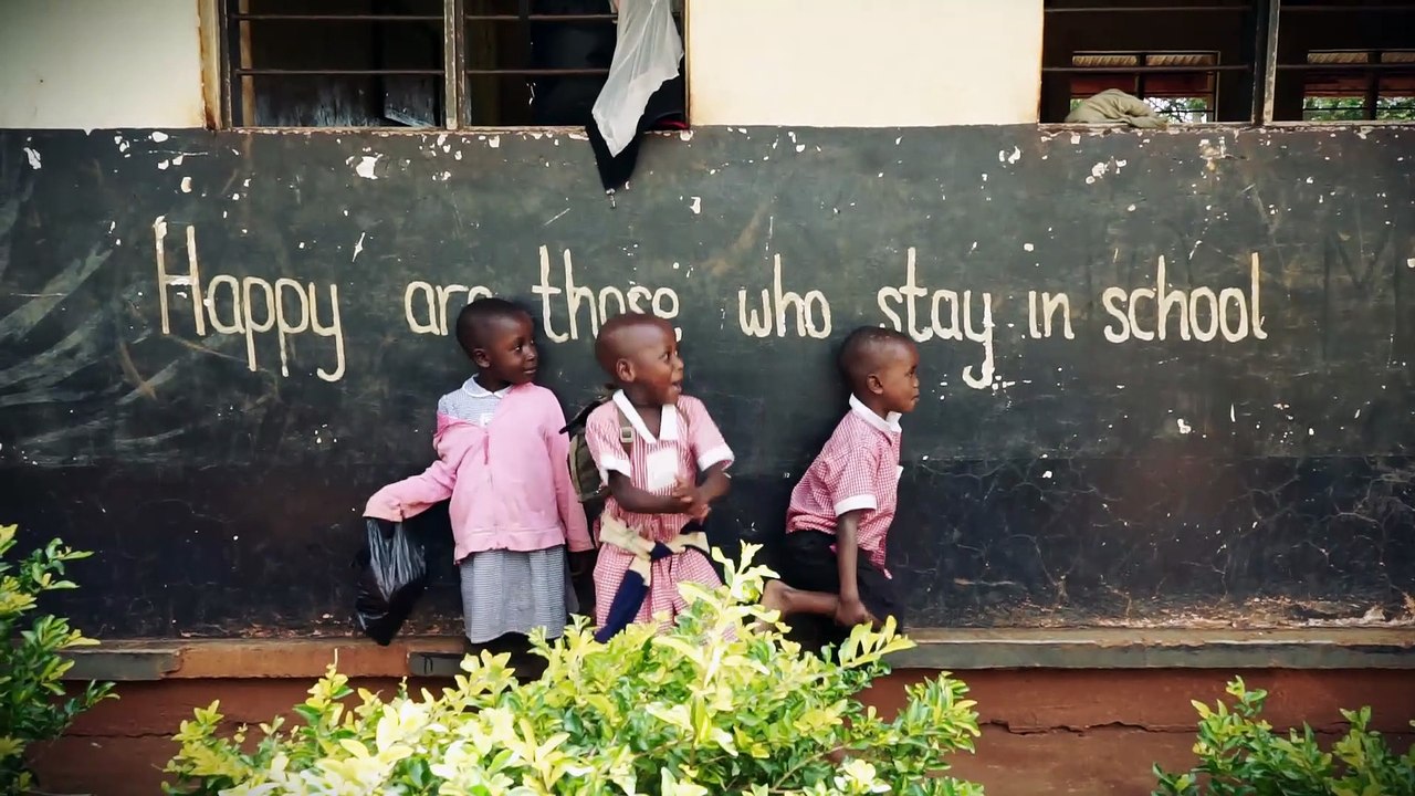 Kinderhilfe Uganda: Das Glück zur Schule zu gehen