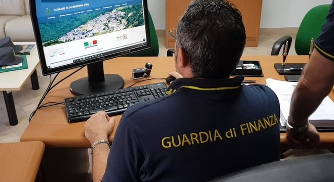 Alberona (FG) - Gestione familiare appalti pubblica illuminazione: indagati funzionari (09.07.20)