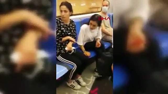 Metroda maske takmama kavgası: Kendilerini uyaran yolcuya saldırdılar
