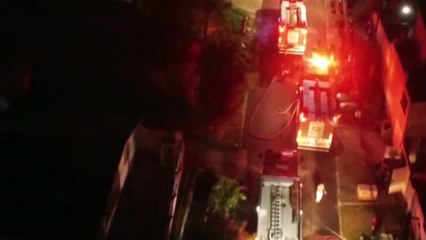 Criança com isqueiro provoca incêndio em residência e uma pessoa morre carbonizada