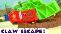 Hot Wheels Claw Racing Challenge with Marvel Avengers and DC Comics Superheroes with Disney Cars Lightning McQueen and the Funny Funlings in this Family Friendly Full Episode English Toy Story for Kids