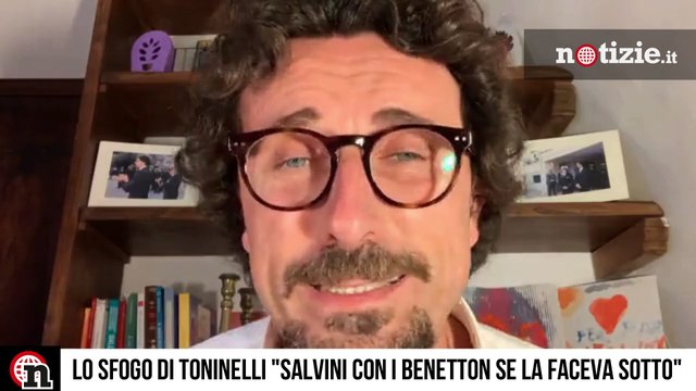 Toninelli senza freni: Salvini se la faceva sotto, a lui e Meloni andrebbe dato l'ergastolo