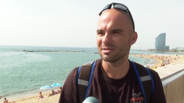 Primer día de mascarillas obligatorias en Cataluña