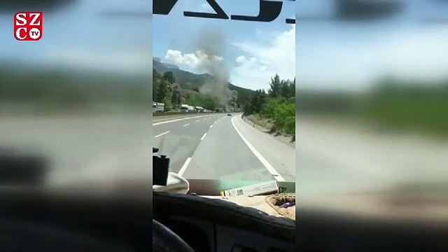 Seyir halindeki otobüs alev aldı