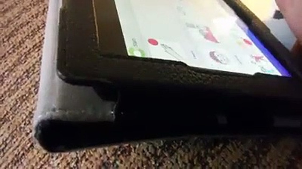 Adult with Autism requesting sensory using Letmetalkaactalker