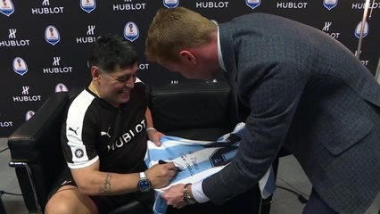 Sorrentino dirigirá una película inspirada en la mítica "mano de Dios" de Maradona