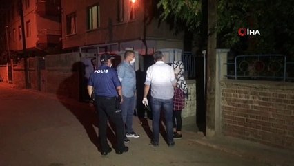 Birlikte yaşadığı kadını öldürüp intihar etti