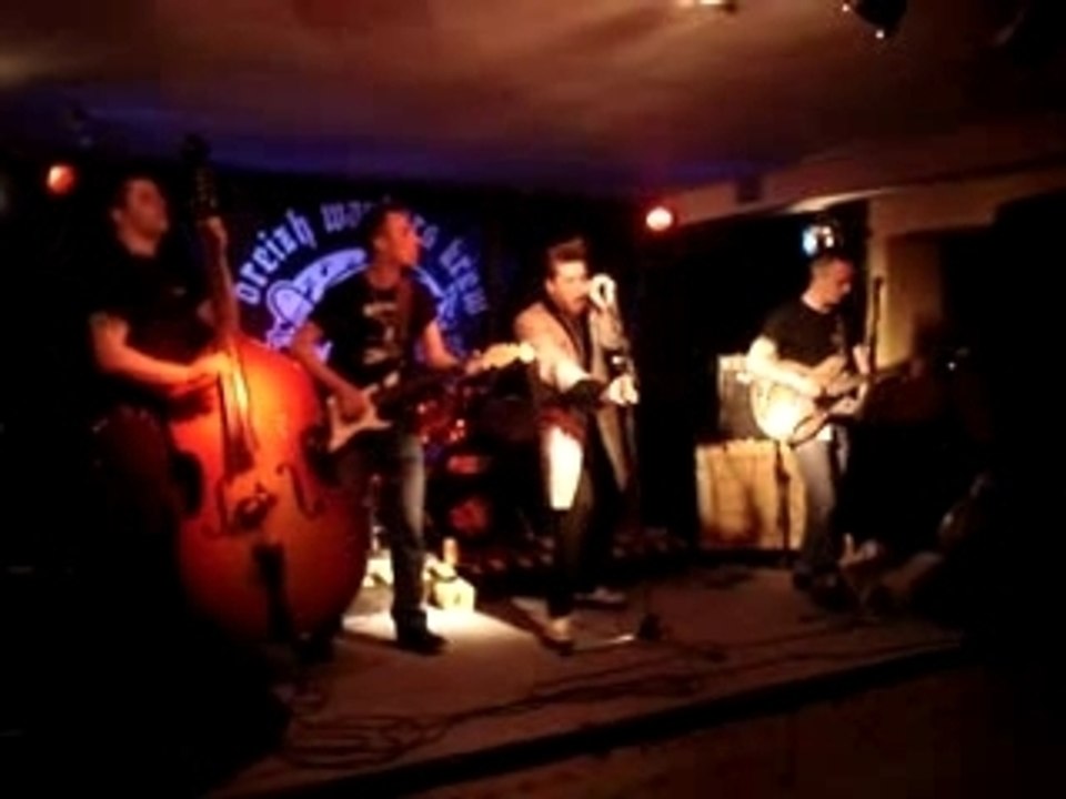 Grease rockers - lonsome train