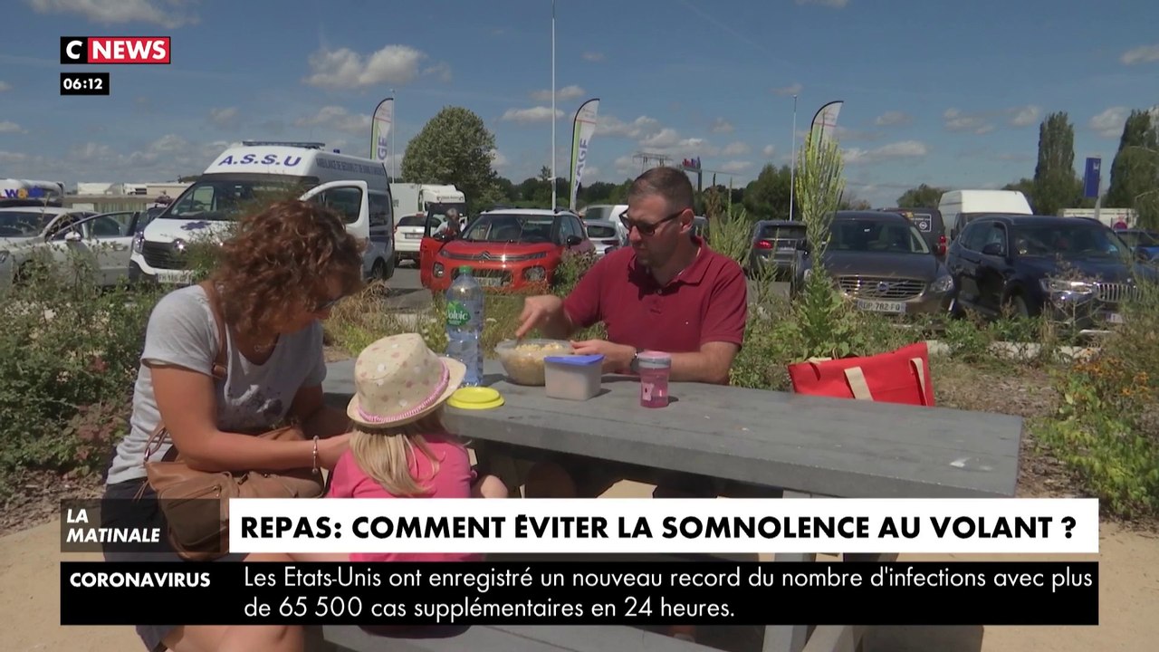 Départ en vacances : que manger pour éviter les somnolences au volant ?