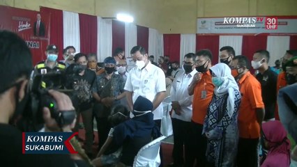 Mensos Tinjau Penyerahan Bst