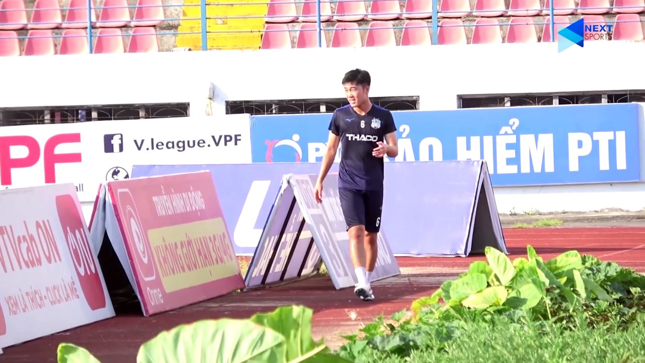 -Hai cậu bé nhặt bóng- Tuấn Anh - Thanh Hậu thích thú với vườn rau trong sân Lạch Tray - NEXT SPORTS