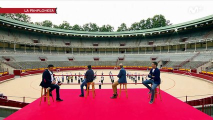 La Pamplonesa interpreta un pasodoble en el programa Toros de Movistar.