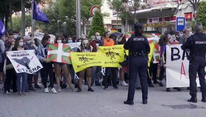 Incidentes en un mitin de Vox en Barakaldo (Bizkaia)