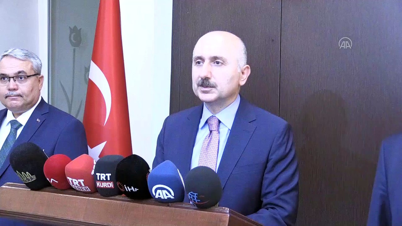 Ulaştırma ve Altyapı Bakanı Adil Karaismailoğlu, Muş'ta