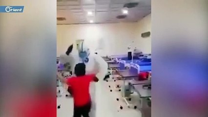 أشعل التواصل الاجتماعي.. ردة فعل طريفة لطفل عراقي تعافى من كورونا