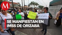 Trabajadores de salud se vuelven a manifestar para demandar insumos en Orizaba