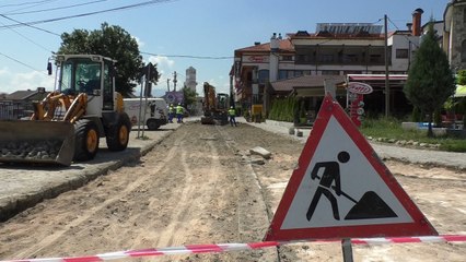 Filloi rregullimi i rrugëve me kubëza në Gjakovë-Lajme