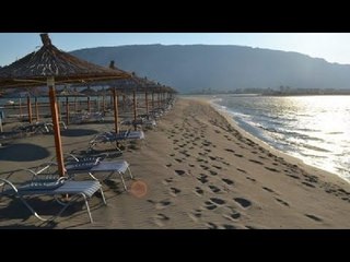 Report TV - Mbas Covid edhe burokracia shtetërore po ''mbyll'' turizmin