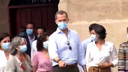 Iglesias agita los ataques a la Corona para desviar el foco del secuestro que hizo del móvil de Dina