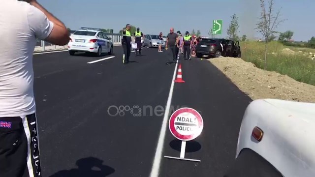 Ora News - Bypassi i Fierit burim aksidentesh: Përplasen 2 automjete