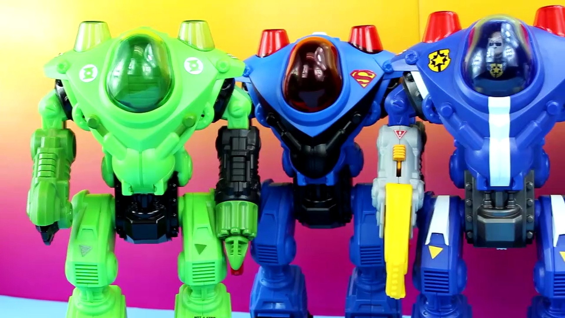 Imaginext Police Robot Fights Crime for Gotham City Gordon also Green  Lantern Superman Robots - video Dailymotion